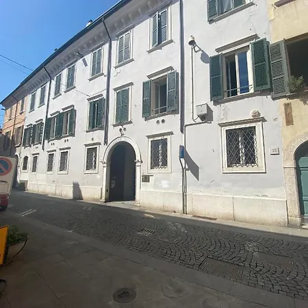 Daire Intero Appartamento. San Giovanni Uno